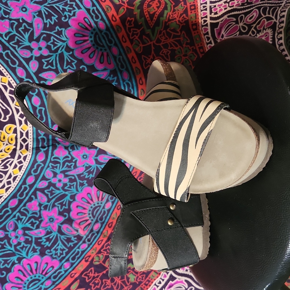 Axxiom Erika Platform Stretchy Animal-print Sandal